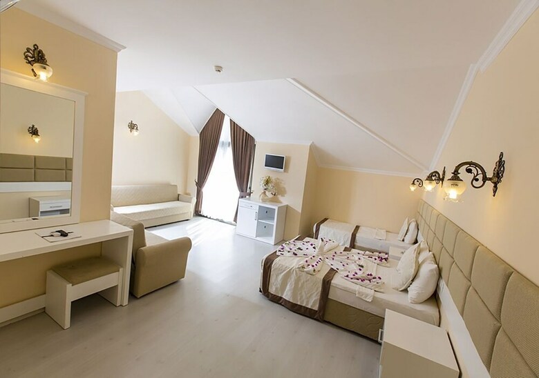 Grand Mir' Amor Hotel