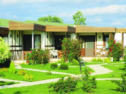 Riva's Club Hotel