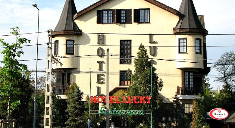 Hotel Lucky