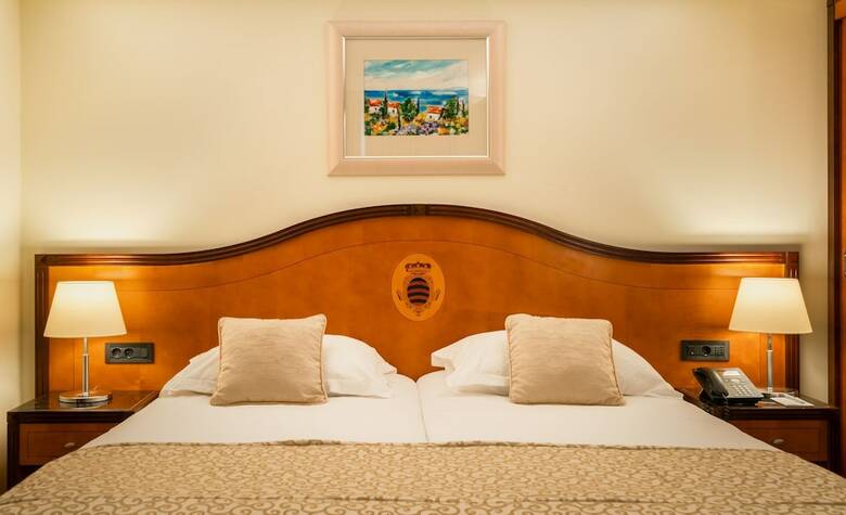 Hotel More