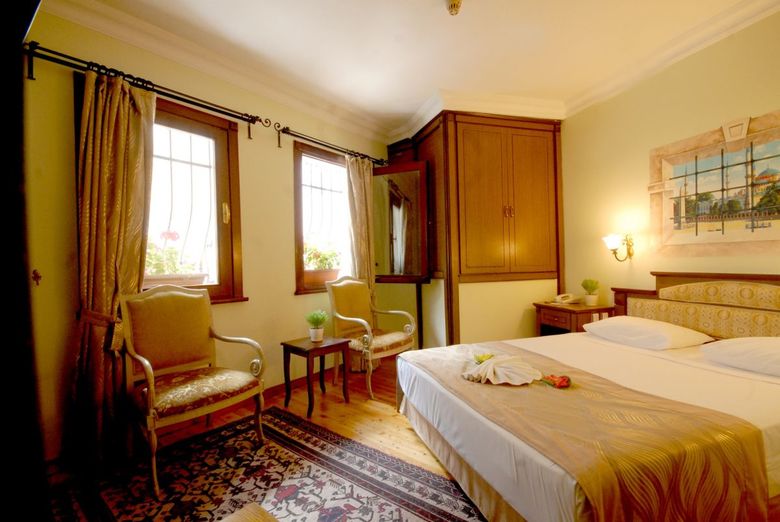 Artefes Hotel