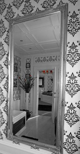 Victoria House B&B