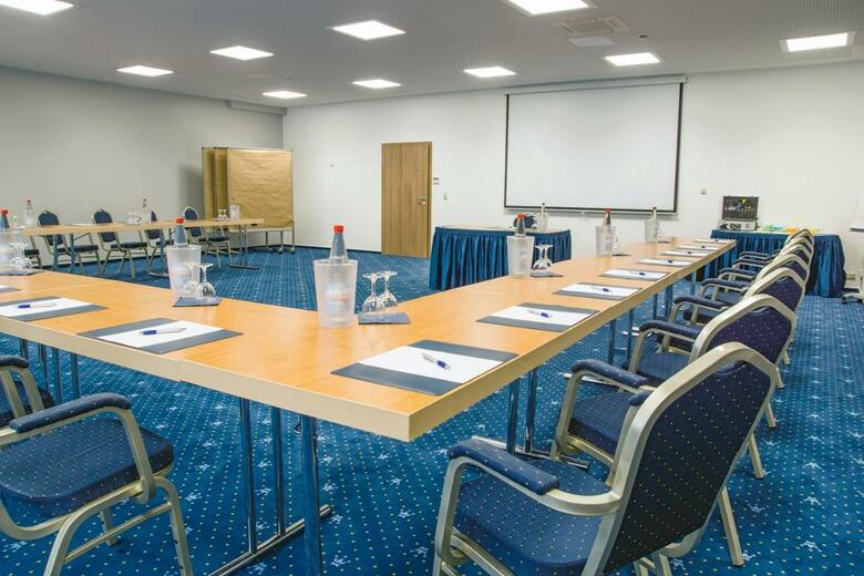 Avalon Hotelpark K�nigshof