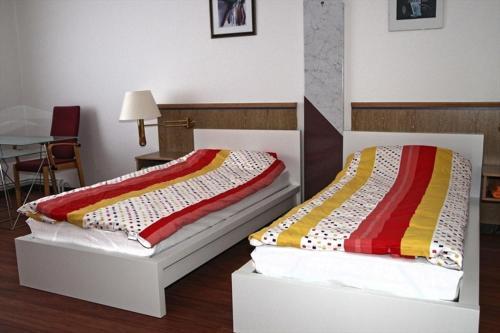 Hostal 1a Zimmervermietung Bad M�nder