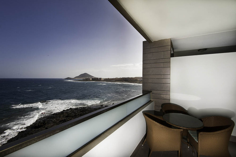 Kn Hotel Arenas Del Mar Adults Only