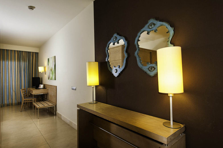 Kn Hotel Arenas Del Mar Adults Only