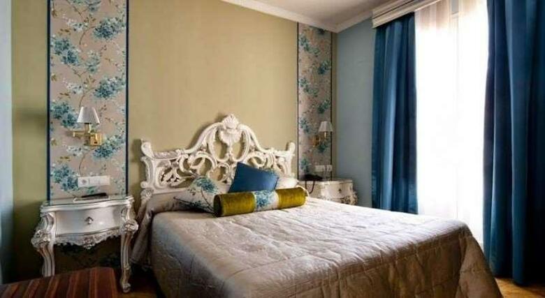 Hotel Adriano