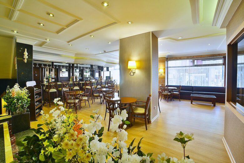 Grand Emin Hotel