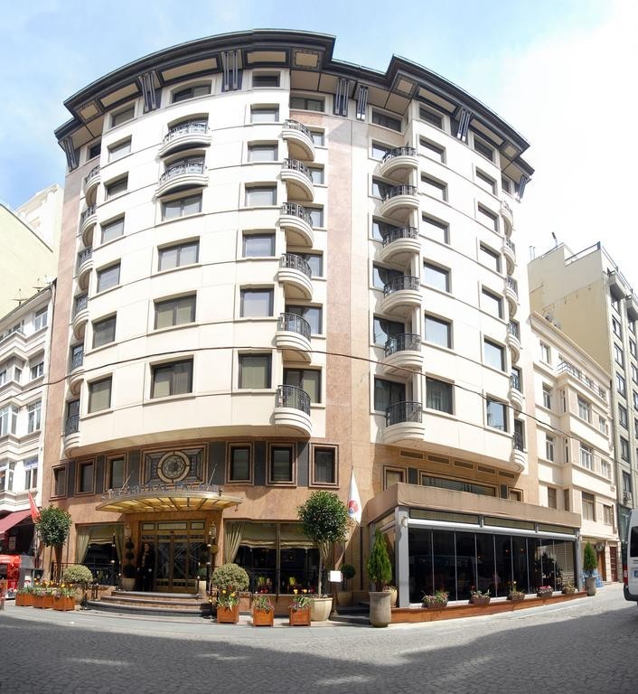 Hotel The Central Palace