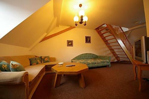 Hostal Penzion Mansk� Dv?r