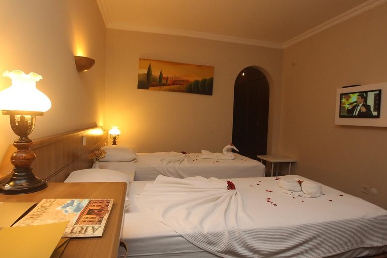 Hitit Hotel & Restaurant