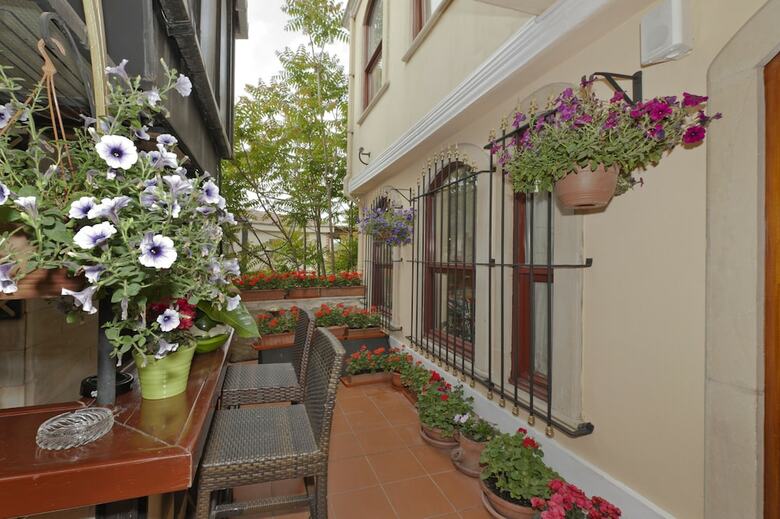 Arena Hotel