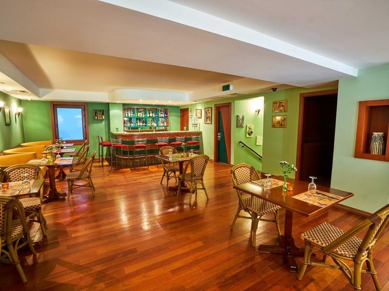 Hotel Feronya