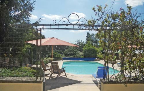 Holiday Home Moulin Cacaud N-609