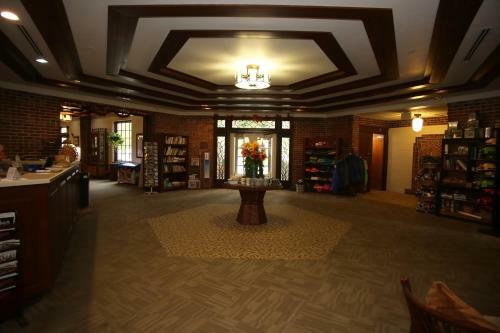 Lodge Canyon Inn