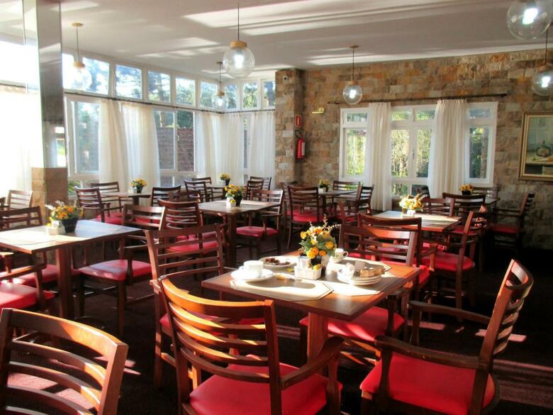 Hotel Golden Park Campos
