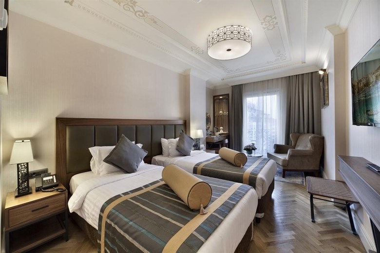 Hotel Golden Age 2