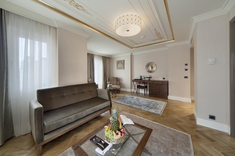 Hotel Golden Age 2