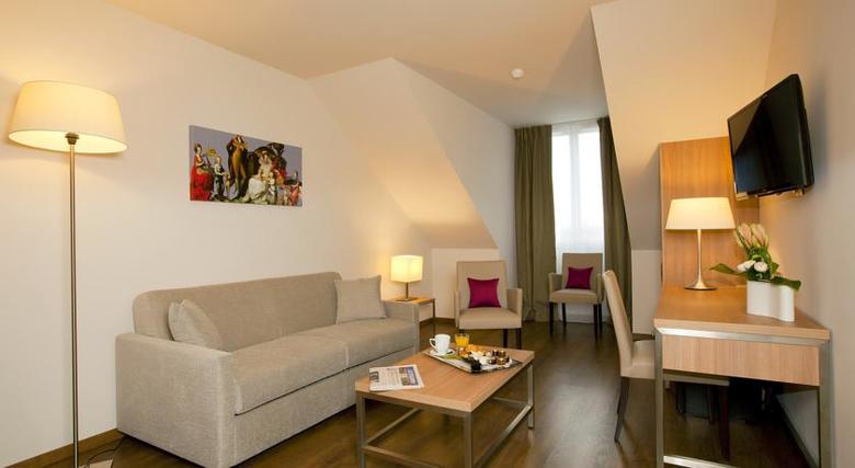Hotel Residhome Roissy Park