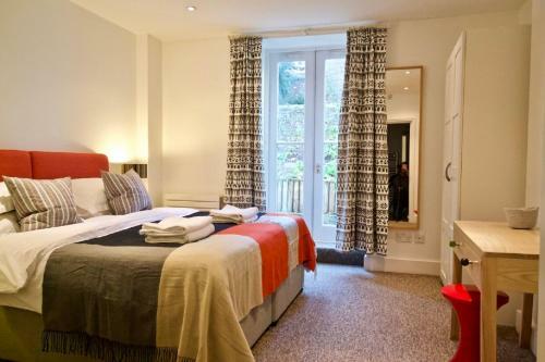 Gower Street Apartments