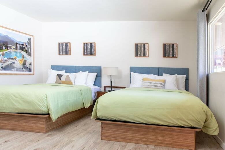 Skylark Hotel