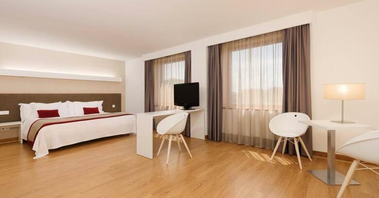 Hotel Coimbra Aeminium, Affiliated By Meli�