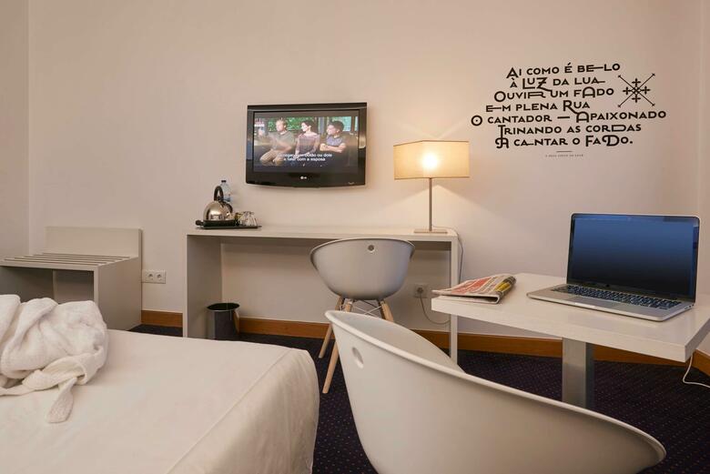 Hotel Coimbra Aeminium, Affiliated By Meli�