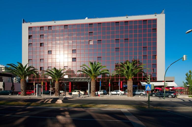 Hotel Coimbra Aeminium, Affiliated By Meli�