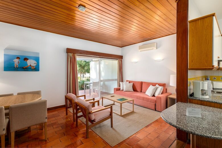 Hotel Pinhal Da Marina