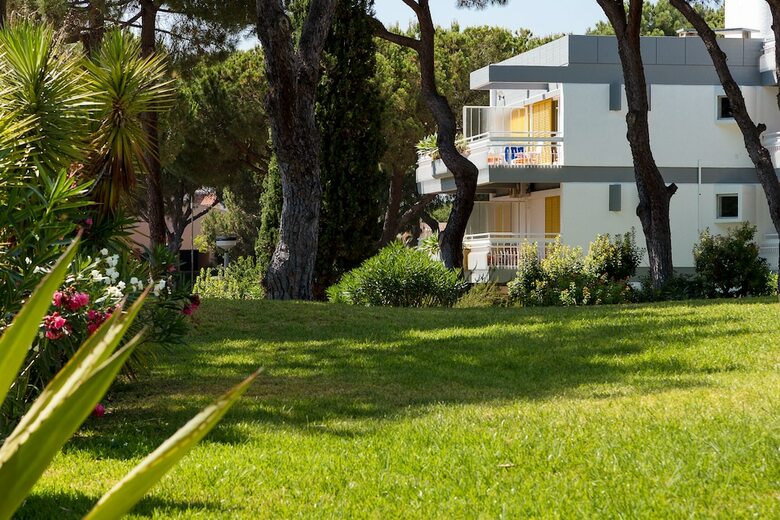 Hotel Pinhal Da Marina