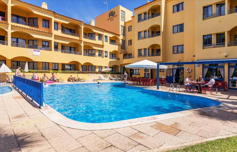 Rio Apartments