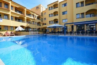 Rio Apartments