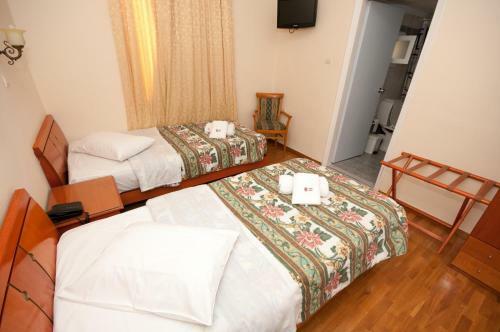 Hotel Cecil
