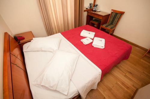 Hotel Cecil