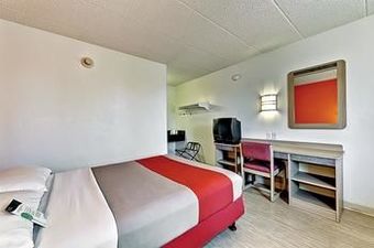 Motel 6 Chicago Southwest - Aurora