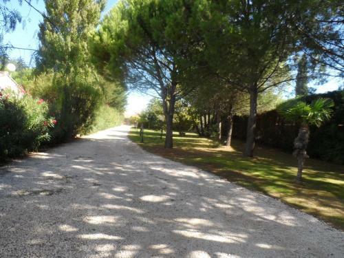 Bed & Breakfast Mas Lou Souleil