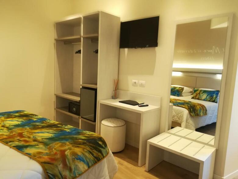Roma Hotel