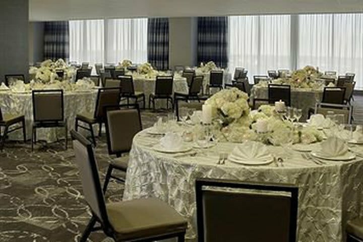 Doubletree By Hilton Hotel Cedar Rapids Convention Complex