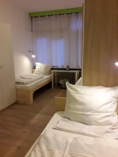 Hostal G�stehaus Kaiserpassage- Ihr Cityhostel