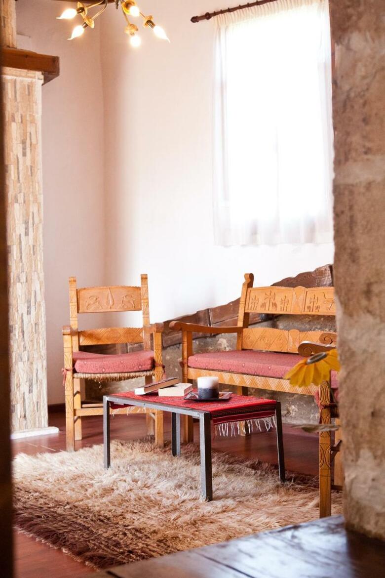 Tsivaras Villas