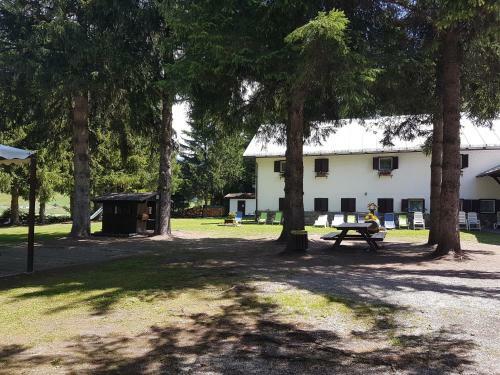 Hostal Casa Alpina Dobbiaco