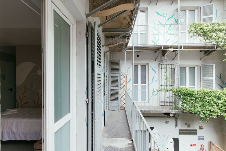 Tomato Backpackers Hotel