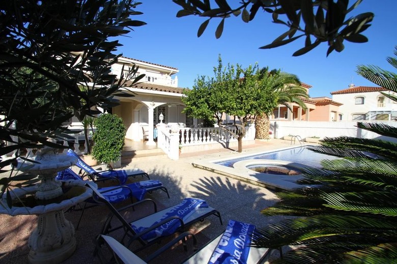 Villa Lemon