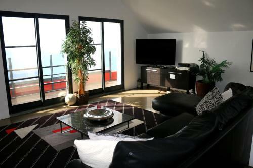 Hostal Madeira Native Motion Guest House