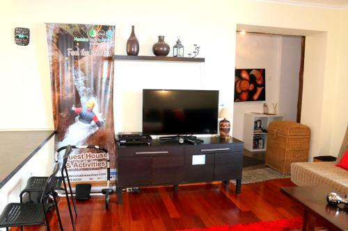Hostal Madeira Native Motion Guest House