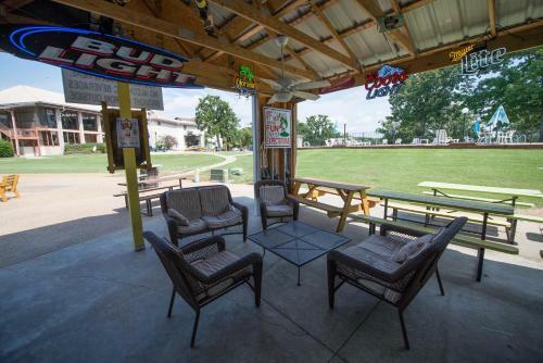 Hotel Branson Yacht Club