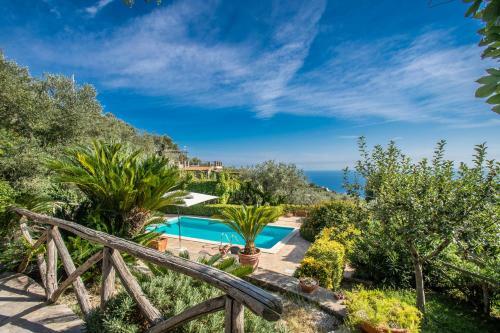 Villa Due Golfi
