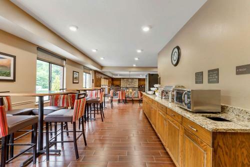 Hotel Comfort Suites - Boone