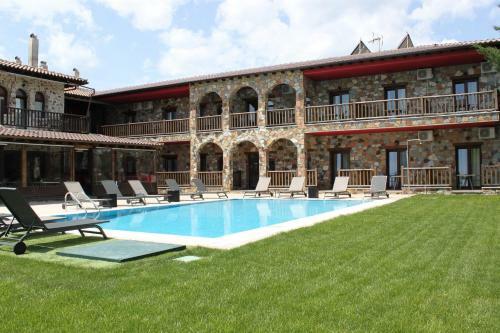 Hostal Monastiri Guesthouse