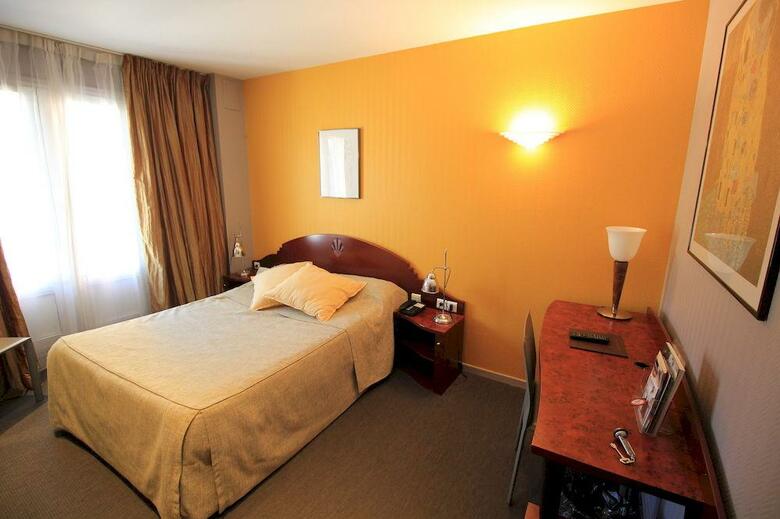 Hotel H�tel Saint Christophe